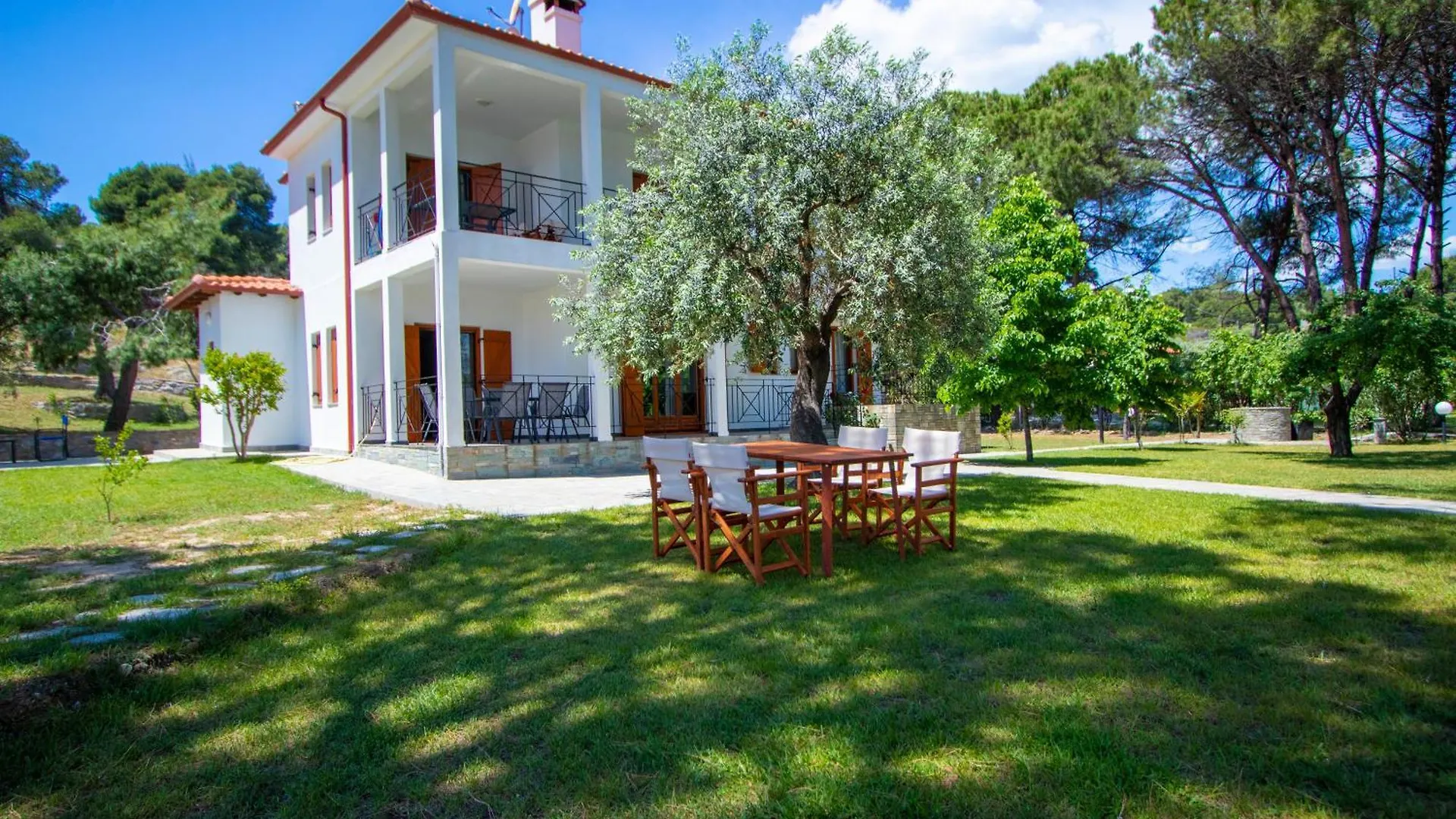 Villa Filyra Seafront Villa, Vourvourou Diaporos